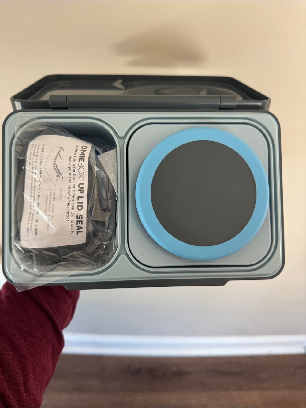 Bento-Style Lunch Box with Blue Lid Accent
